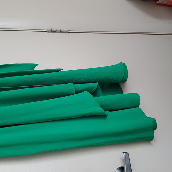 DKNY Apple Green Sleeveless Cocktail Dress - Picture 6 of 16